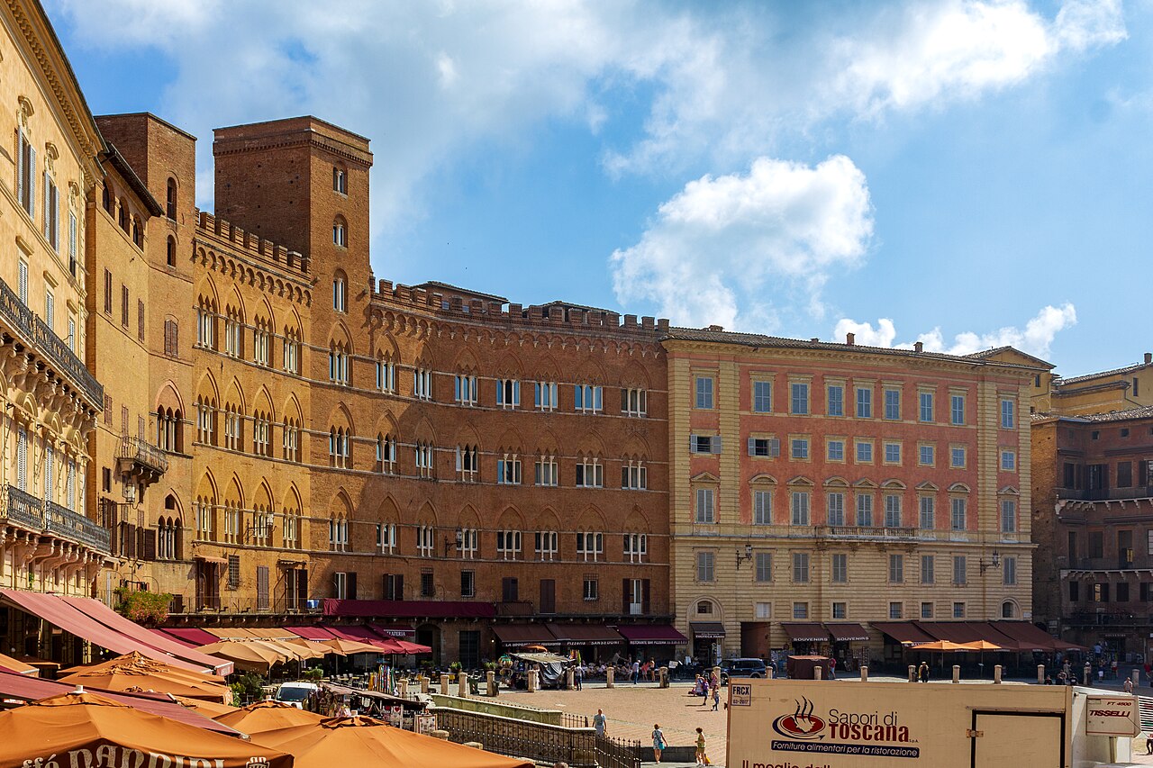Piazza del Campo in Siena, the shell-shaped square, with the Palazzo Pubblico and the Torre del Mangia