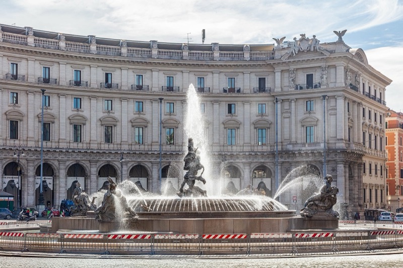 Piazza della Repubblica and the Fountain of the Naiads